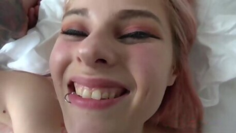 Skylar Valentine Pink Haired Emo 18-Year-Olds First Time Porn